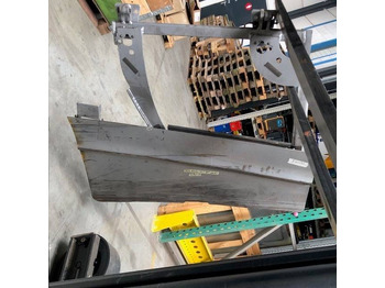 גוף וחלק חיצוני STILL