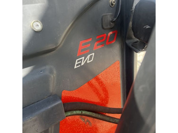 מלגזה חשמלית LINDE E20