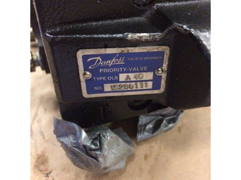 היגוי עבור ציוד לטיפול בחומרים Steering unit with priority valve for Still R50-16: תמונה 5 היגוי עבור ציוד לטיפול בחומרים Steering unit with priority valve for Still R50-16: תמונה 5