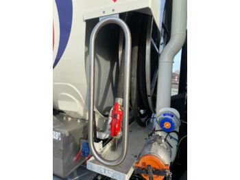 משאית מכל VOLVO FL: תמונה 4