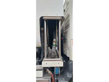 משאית מכל VOLVO FM: תמונה 2 משאית מכל VOLVO FM: תמונה 2