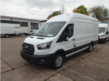 כלי רכב מסחרי עם לוח FORD Transit
