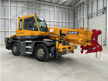 עגורן נייד KATO