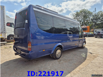 אוטובוס בין עירוני FORD