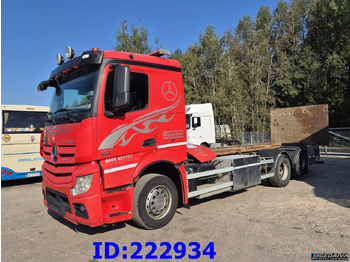 משאית עם שלדת תא MERCEDES-BENZ Actros 2545