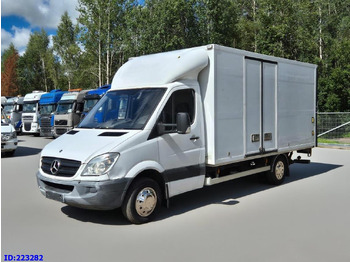 כלי רכב מסחרי עם תיבה MERCEDES-BENZ Sprinter 516
