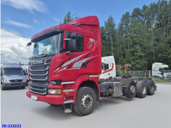 משאית עם שלדת תא SCANIA R 620