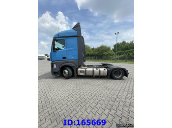 יחידת טרקטור MERCEDES-BENZ Actros 1842