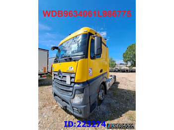 יחידת טרקטור MERCEDES-BENZ Actros 1843