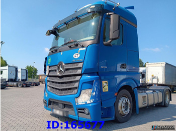 יחידת טרקטור MERCEDES-BENZ Actros 1845