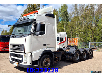 משאית עם שלדת תא VOLVO FH13 540