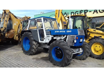 טרקטור חקלאי ZETOR
