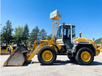 מעמיס גלגלים LIEBHERR