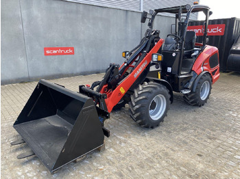 מעמיס קומפקטי MANITOU MLA 5-50 H