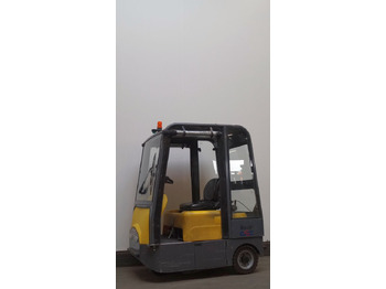 טרקטור גרירה