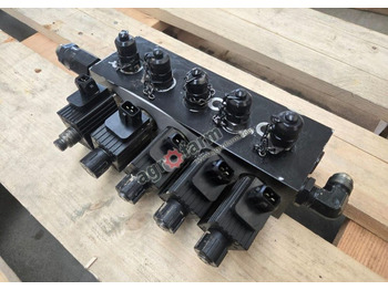 חלקי הידרוליקה VALTRA