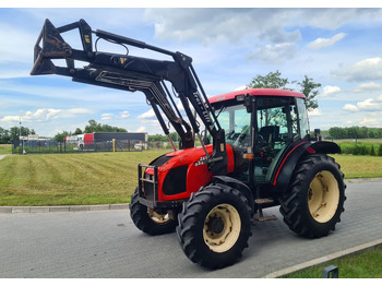 טרקטור חקלאי ZETOR