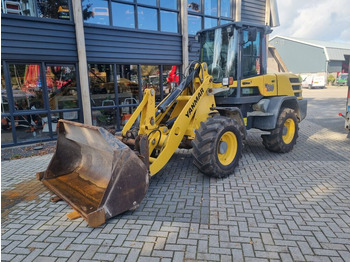 מעמיס גלגלים YANMAR