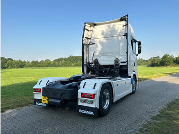 הַחכָּרָה Scania S500 NGS | 4x2 NB | 4 BALOON SUSP. | PARK-COOLER | RETARDER | FULL-AIR | PTO PREP. | ACC | Scania S500 NGS | 4x2 NB | 4 BALOON SUSP. | PARK-COOLER | RETARDER | FULL-AIR | PTO PREP. | ACC |: תמונה 4