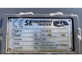דלי עבור מכונת בנייה SE AB 2,9m3 skovl med Volvo beslag på. Den er 2.: תמונה 3