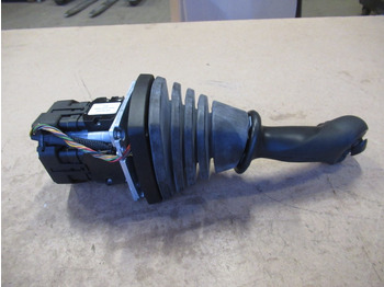 תא ופנים הרכב CASE