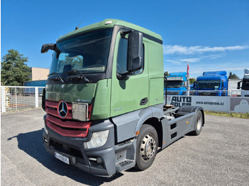 יחידת טרקטור MERCEDES-BENZ Actros 1843