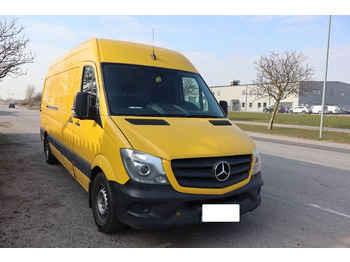 כלי רכב מסחרי עם לוח MERCEDES-BENZ Sprinter