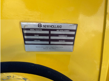 מחפרון New Holland LB 110: תמונה 5