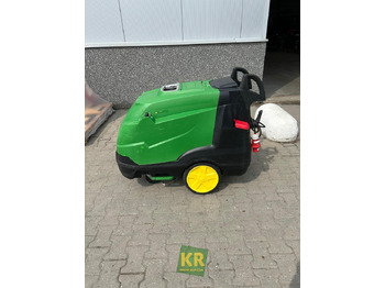 מכונת לניקוי בלחץ