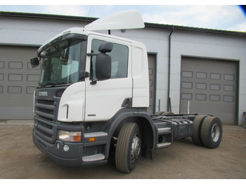 משאית עם שלדת תא SCANIA P 360
