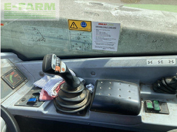 מפעיל טלסקופי CLAAS SCORPION 6030: תמונה 2