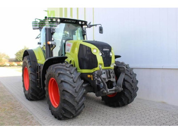 טרקטור חקלאי CLAAS Axion 810