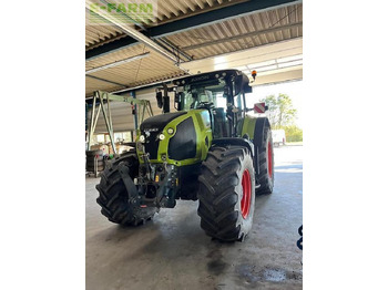 טרקטור חקלאי CLAAS Axion 870