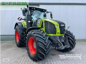 טרקטור חקלאי CLAAS Axion 960
