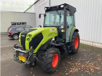 טרקטור חקלאי CLAAS Nexos
