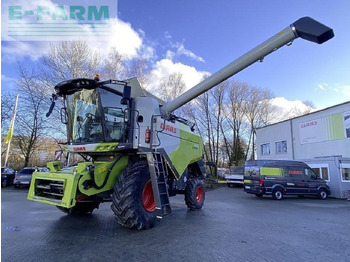 מקצרת קומבינה CLAAS