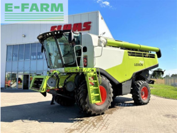 מקצרת קומבינה CLAAS Lexion 750