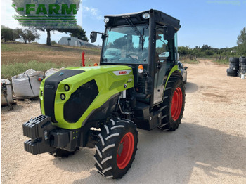 טרקטור חקלאי CLAAS Nexos