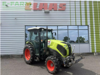 טרקטור חקלאי CLAAS Nexos