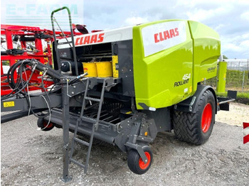 מכונת צרור מרובעת CLAAS