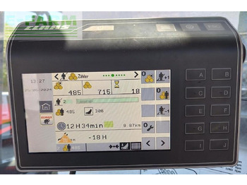 מכונת צרור מרובעת CLAAS variant 580 rc pro: תמונה 4