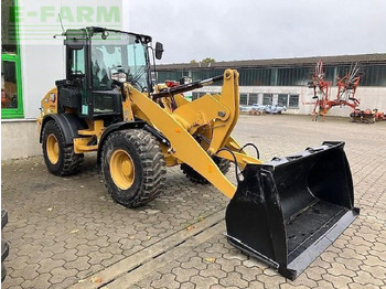 מיני מחפר CATERPILLAR 908H