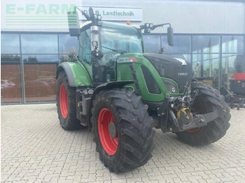 טרקטור חקלאי FENDT 718 Vario