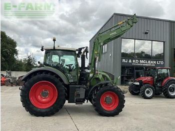 טרקטור חקלאי FENDT 724 Vario