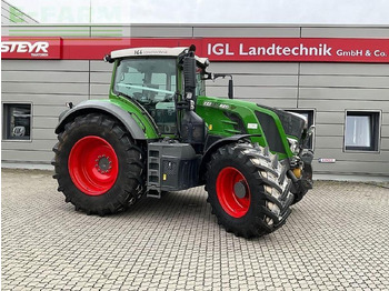 טרקטור חקלאי FENDT 826 Vario