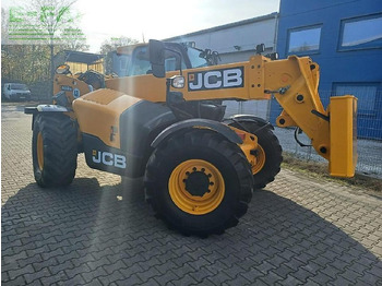 מעמיס גלגלים JCB