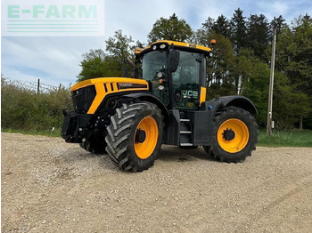 טרקטור חקלאי JCB Fastrac 4220