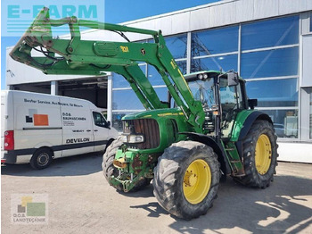 טרקטור חקלאי JOHN DEERE 6820