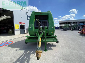 מכונת צרור מרובעת John Deere 864: תמונה 2