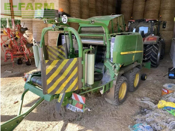 מכונת צרור מרובעת John Deere c441r: תמונה 3 מכונת צרור מרובעת John Deere c441r: תמונה 3